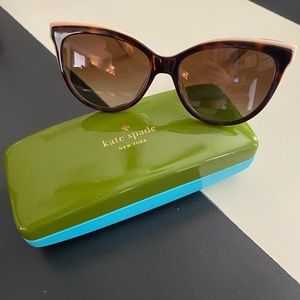 Kate Spade Daesha sunglasses